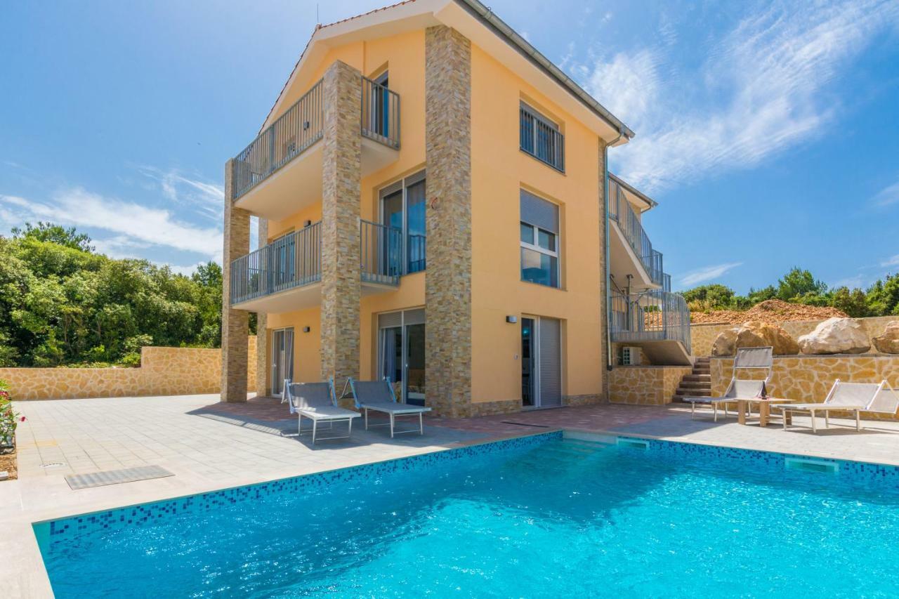 Fabulous House B With Outdoor Pool Apartment Zaton  Exterior foto